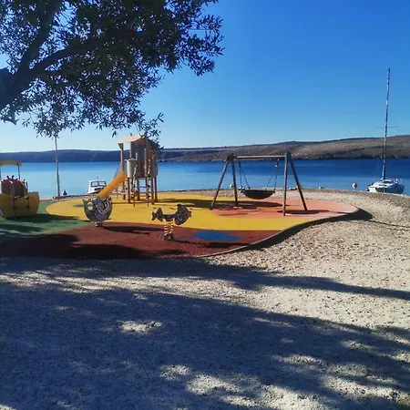 Apartman Lora