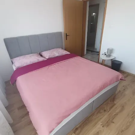 Apartment Lora Jadranovo